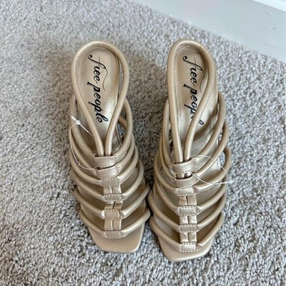 Free People Colette Cinched Gold Preppy Block Strappy‎ Heel Size 37 (6.5) - Picture 4 of 6